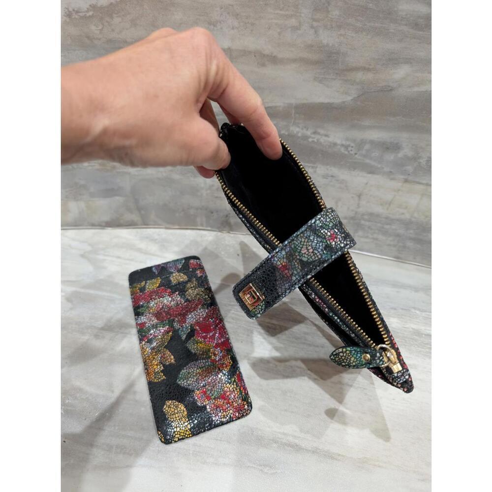 Lodis Floral Pattern Credit Card Wallet W/Snap Closure Zip Pocket ID Case - Picture 3 of 7
